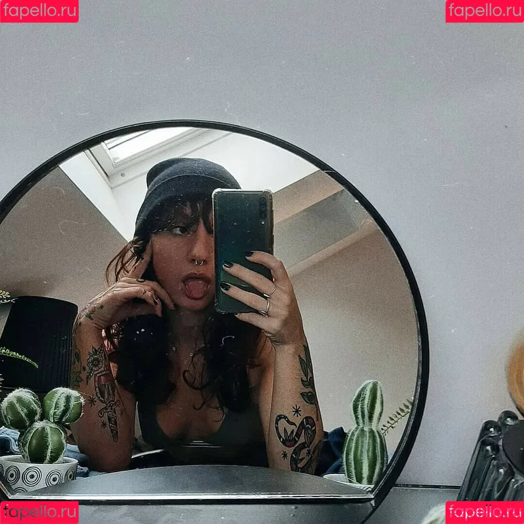 Deeperse Onlyfans Photo Gallery 