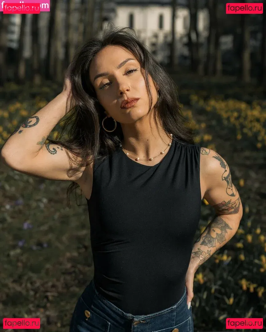 Deeperse Onlyfans Photo Gallery 