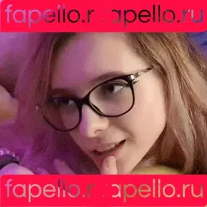 k0lenochka Onlyfans Photo Gallery 