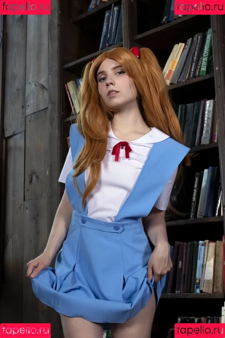k0lenochka Onlyfans Photo Gallery 