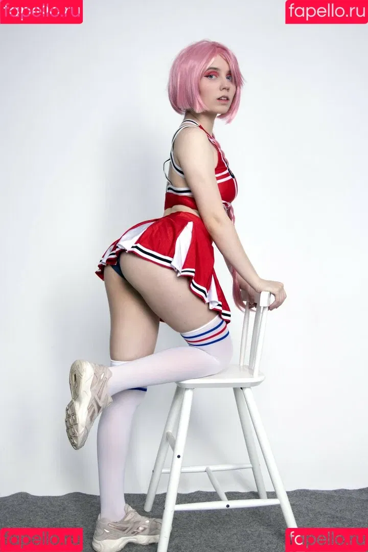 k0lenochka Onlyfans Photo Gallery 