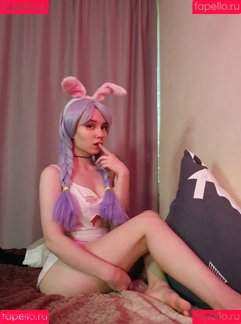 k0lenochka Onlyfans Photo Gallery 