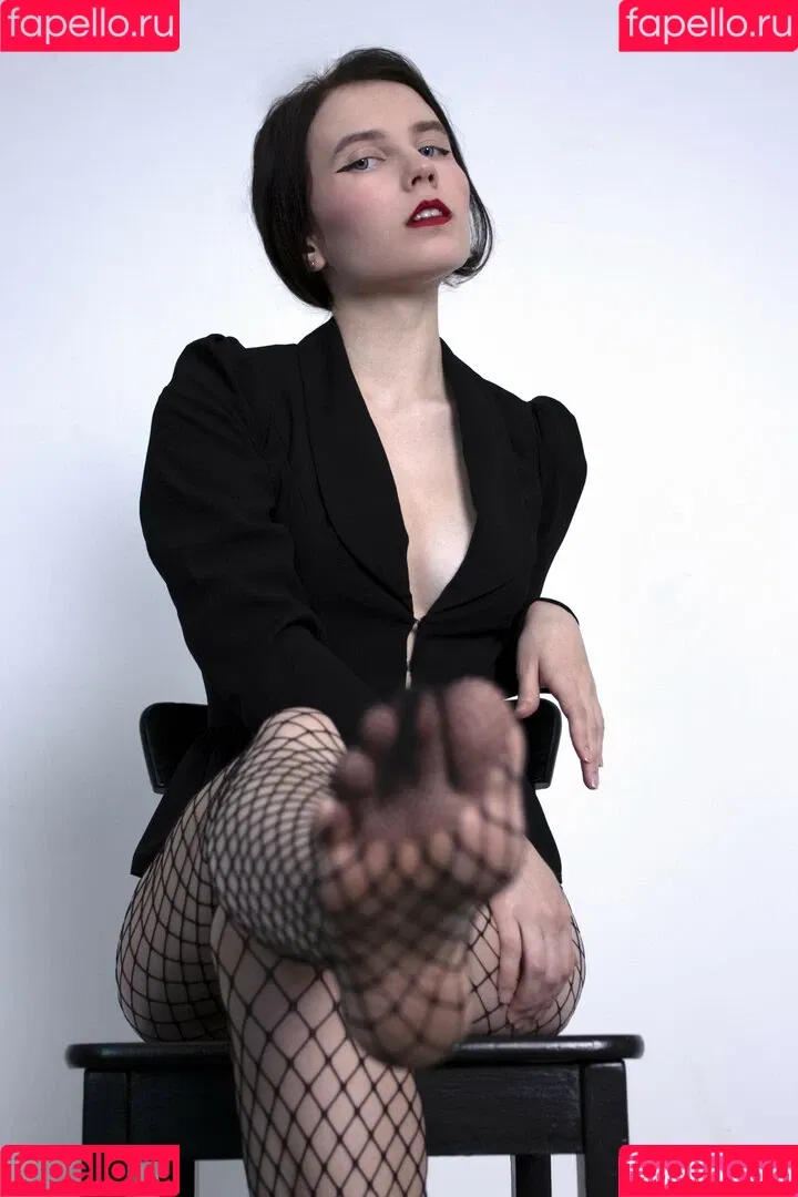 k0lenochka Onlyfans Photo Gallery 