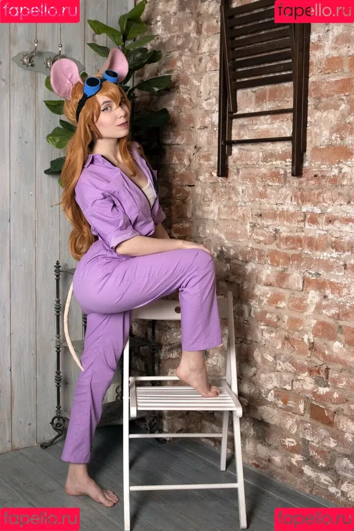 k0lenochka Onlyfans Photo Gallery 