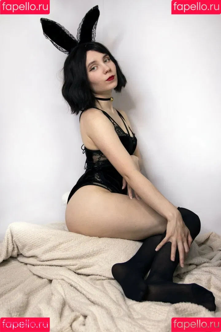 k0lenochka Onlyfans Photo Gallery 