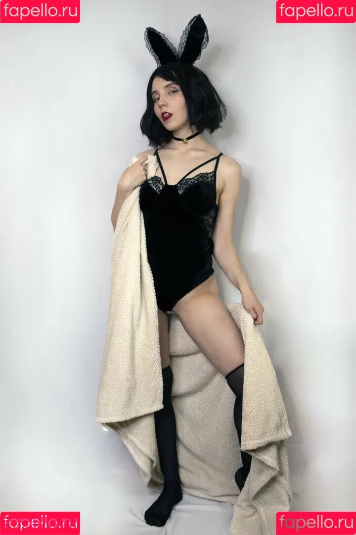 k0lenochka Onlyfans Photo Gallery 