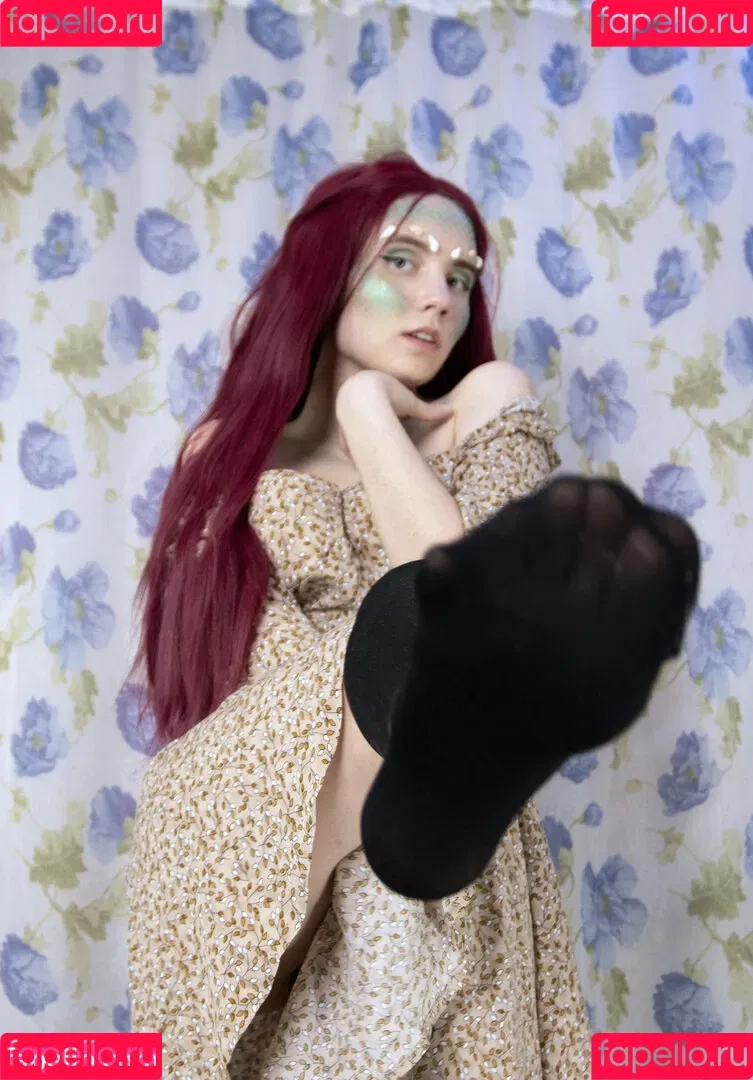 k0lenochka Onlyfans Photo Gallery 