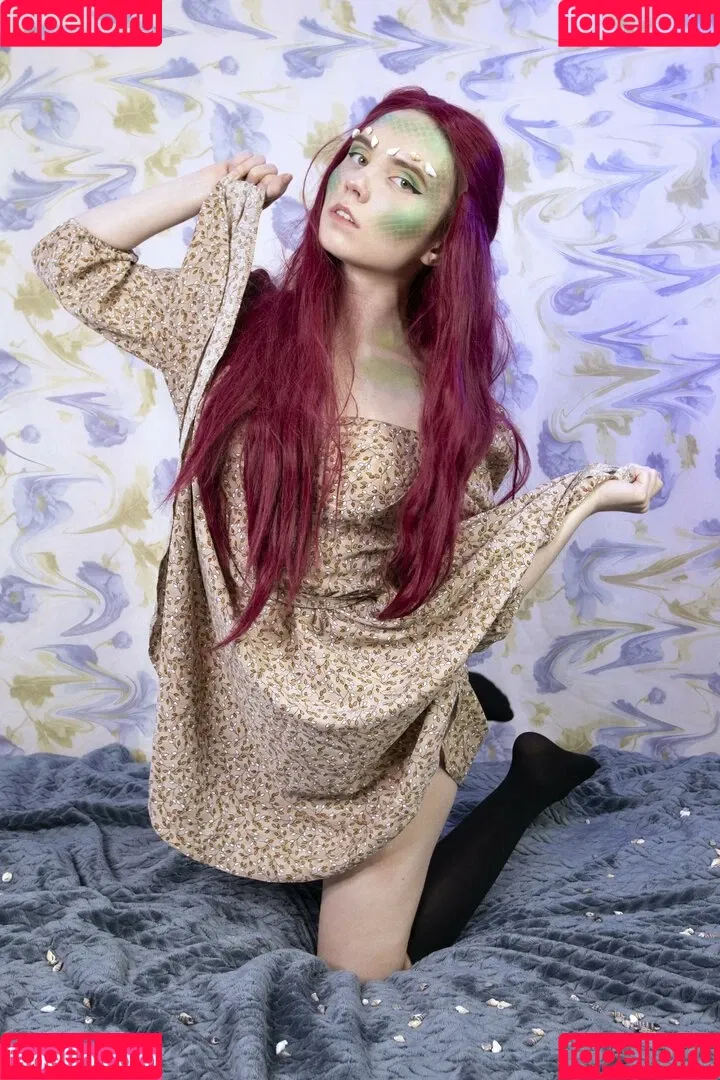 k0lenochka Onlyfans Photo Gallery 