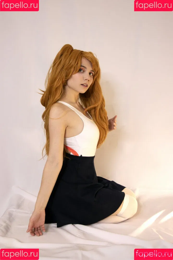 k0lenochka Onlyfans Photo Gallery 
