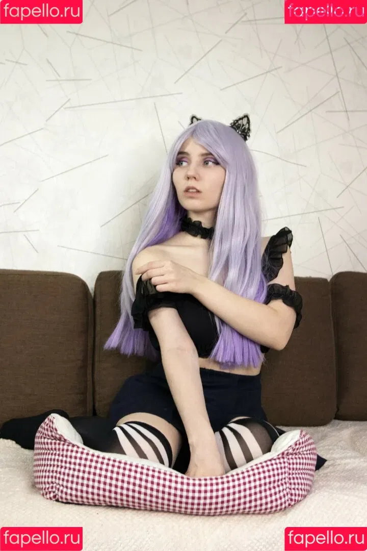k0lenochka Onlyfans Photo Gallery 