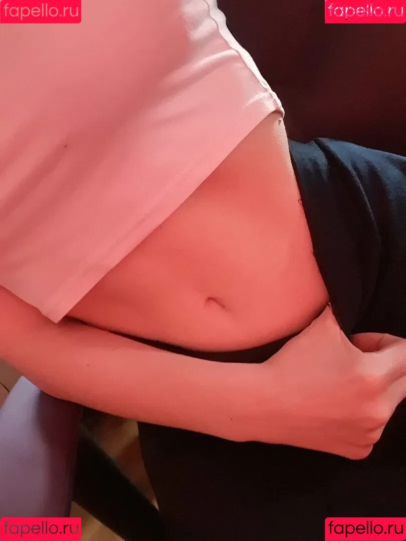 k0lenochka Onlyfans Photo Gallery 