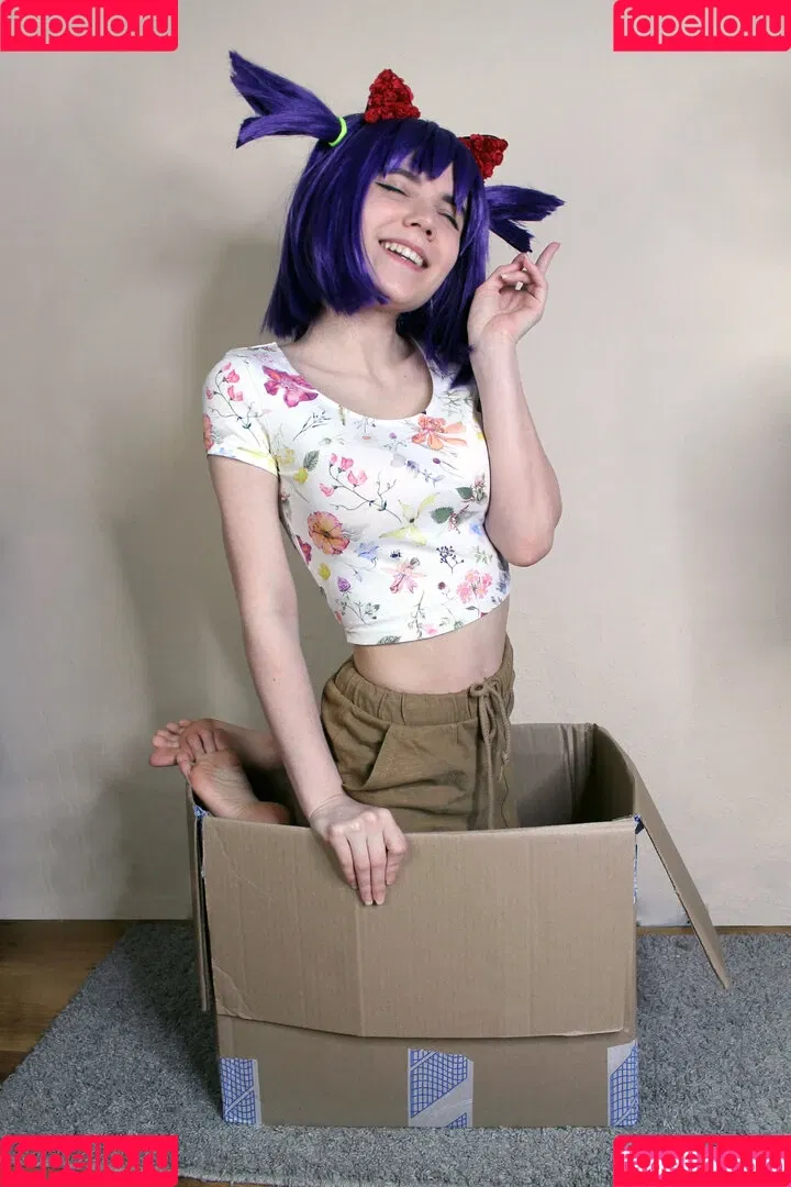 k0lenochka Onlyfans Photo Gallery 
