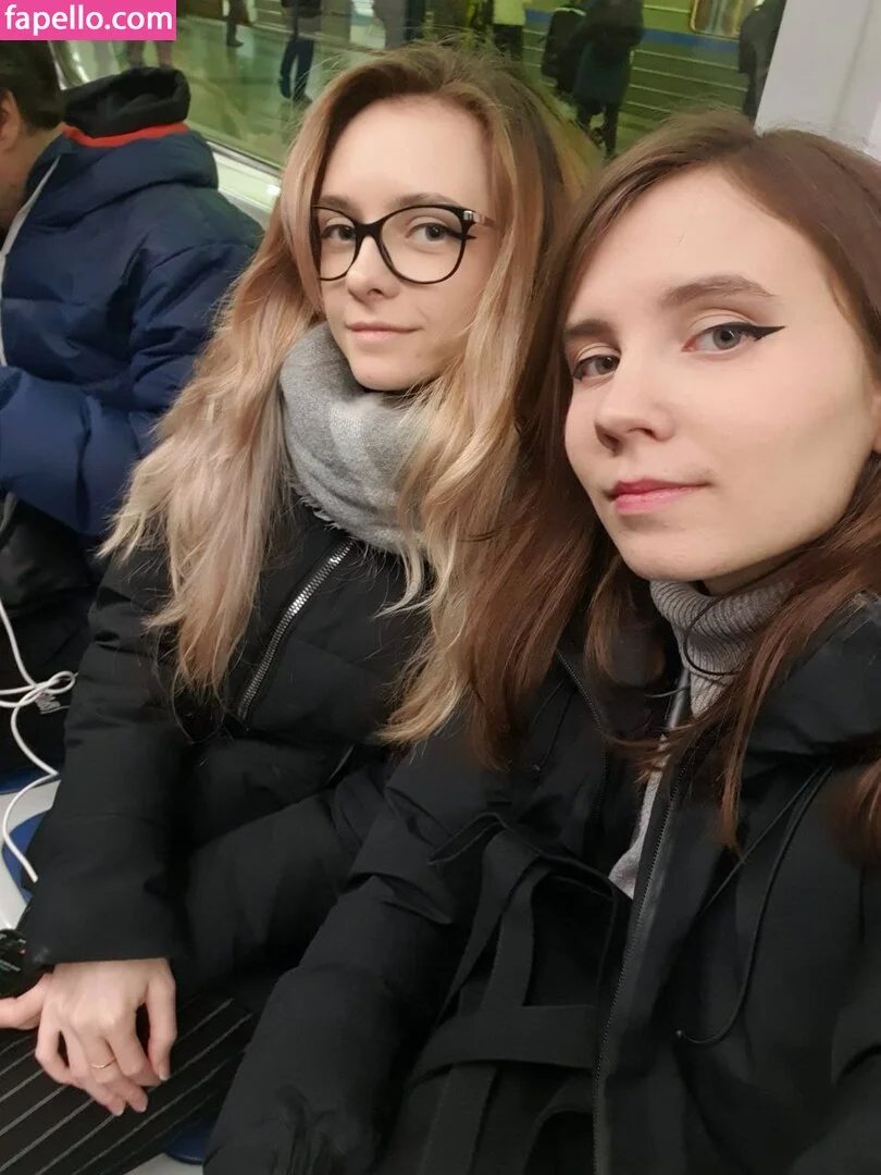 k0lenochka Onlyfans Photo Gallery 