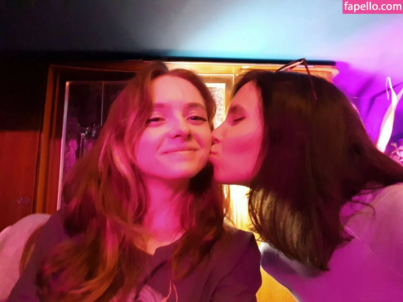 k0lenochka Onlyfans Photo Gallery 