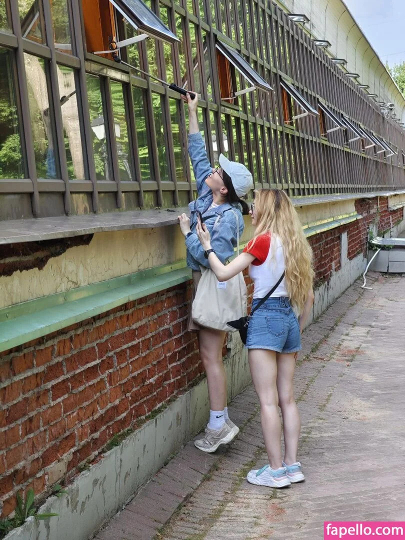 k0lenochka Onlyfans Photo Gallery 