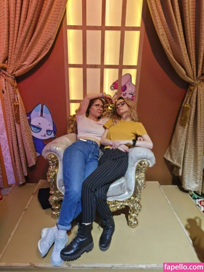 k0lenochka Onlyfans Photo Gallery 