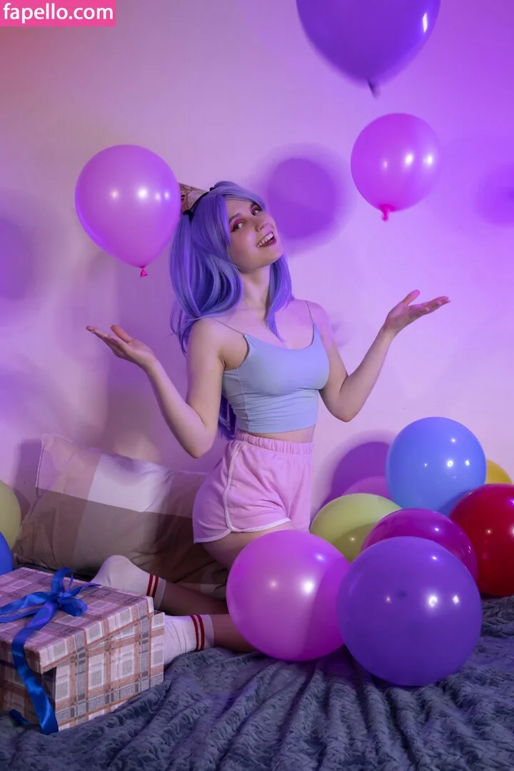 k0lenochka Onlyfans Photo Gallery 