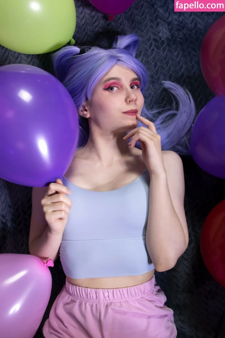 k0lenochka Onlyfans Photo Gallery 