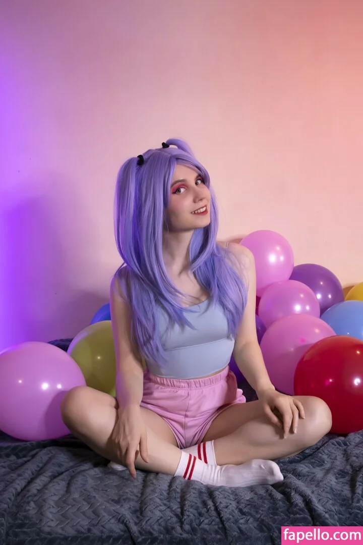 k0lenochka Onlyfans Photo Gallery 