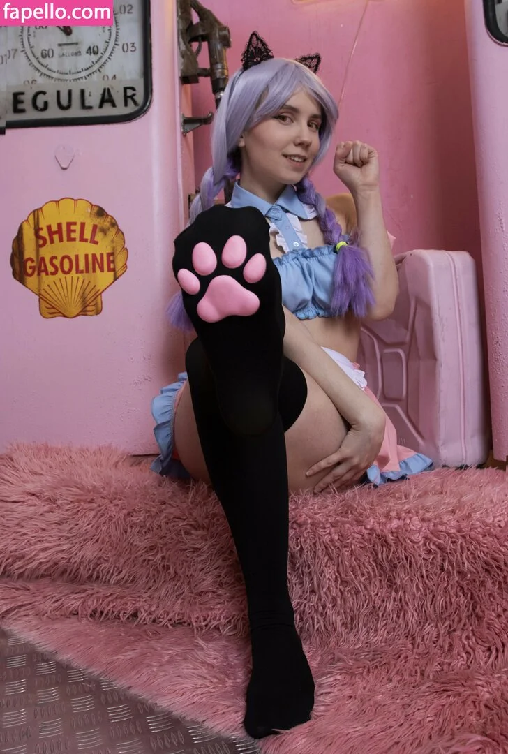 k0lenochka Onlyfans Photo Gallery 