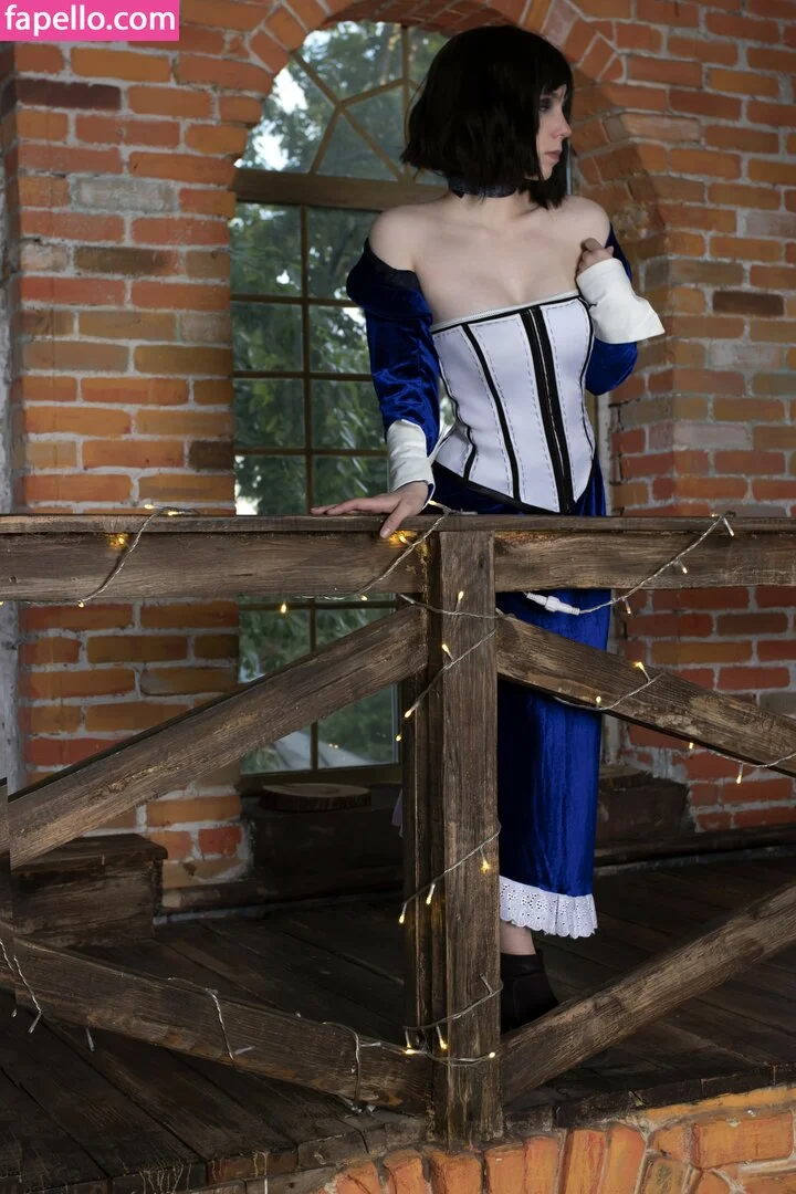 k0lenochka Onlyfans Photo Gallery 