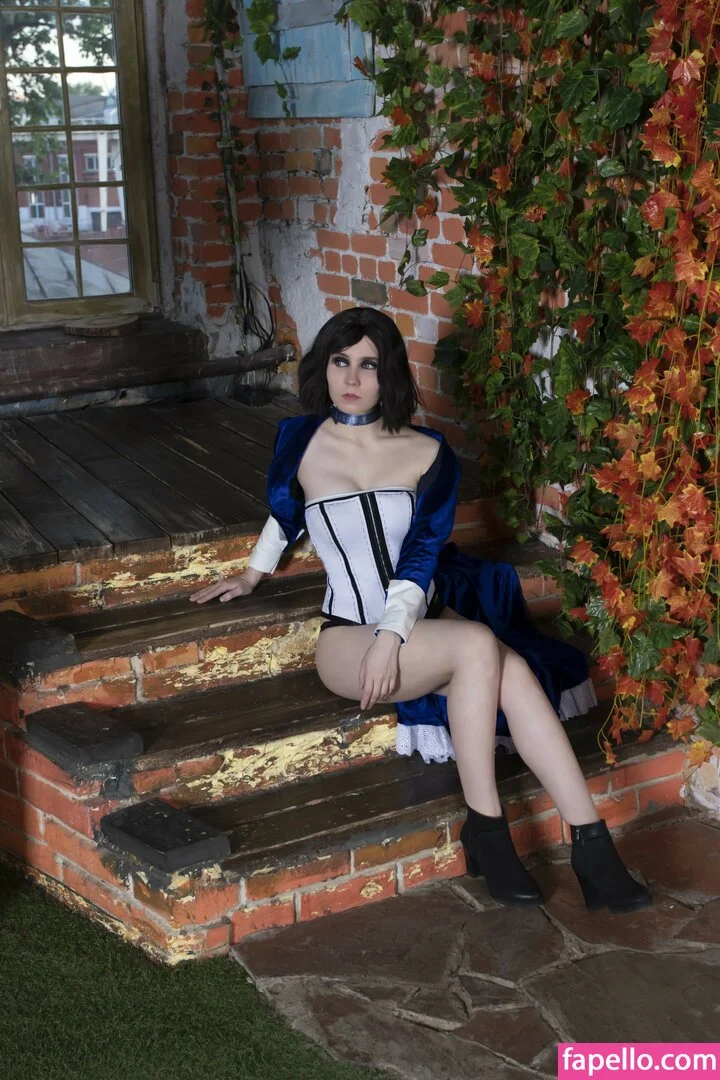 k0lenochka Onlyfans Photo Gallery 