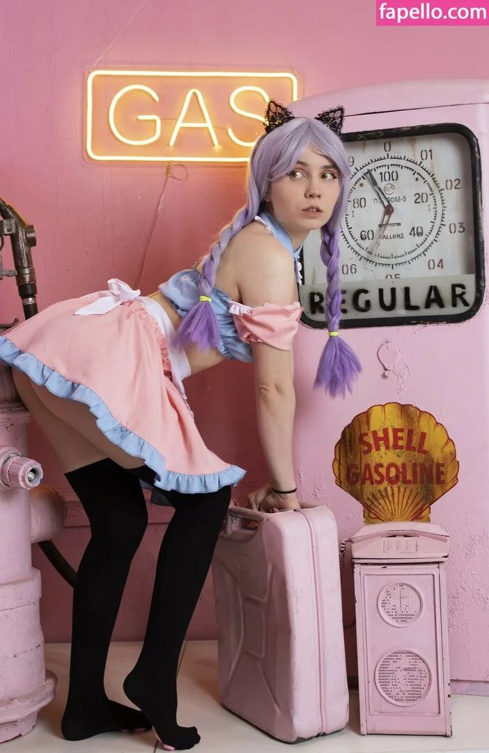 k0lenochka Onlyfans Photo Gallery 