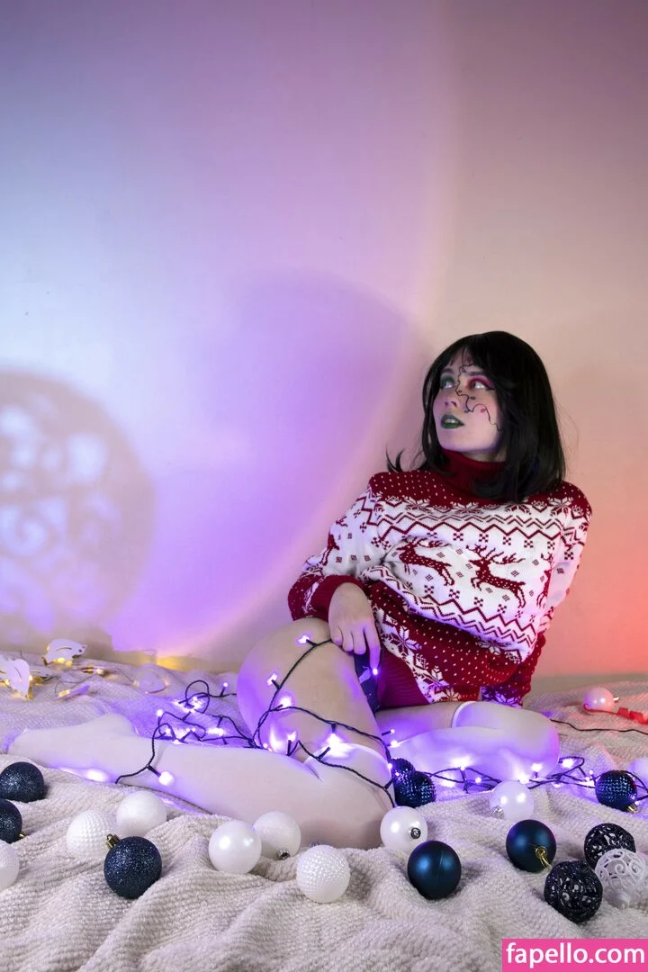 k0lenochka Onlyfans Photo Gallery 