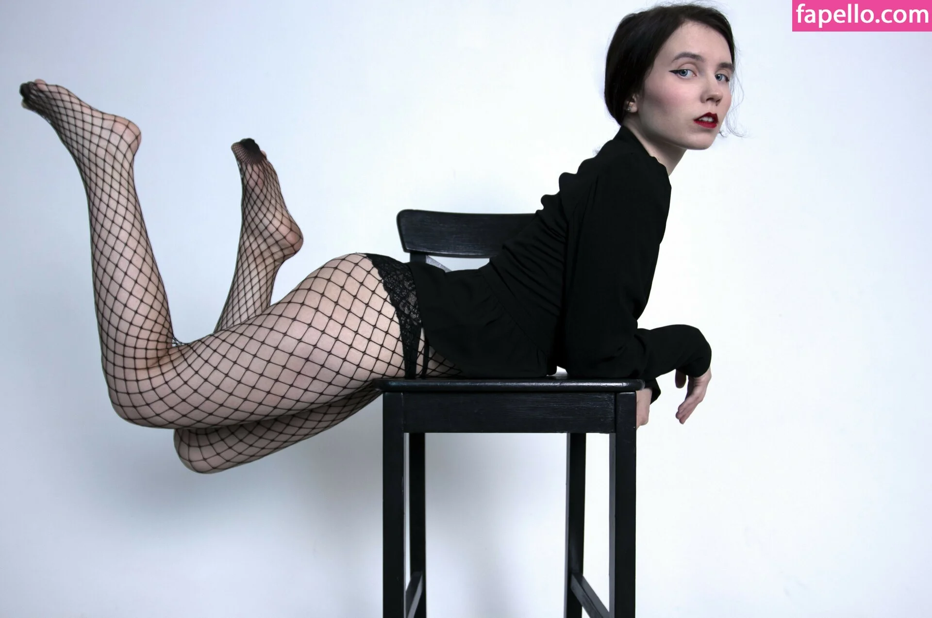 k0lenochka Onlyfans Photo Gallery 