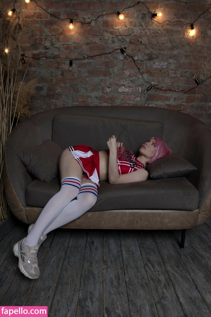 k0lenochka Onlyfans Photo Gallery 