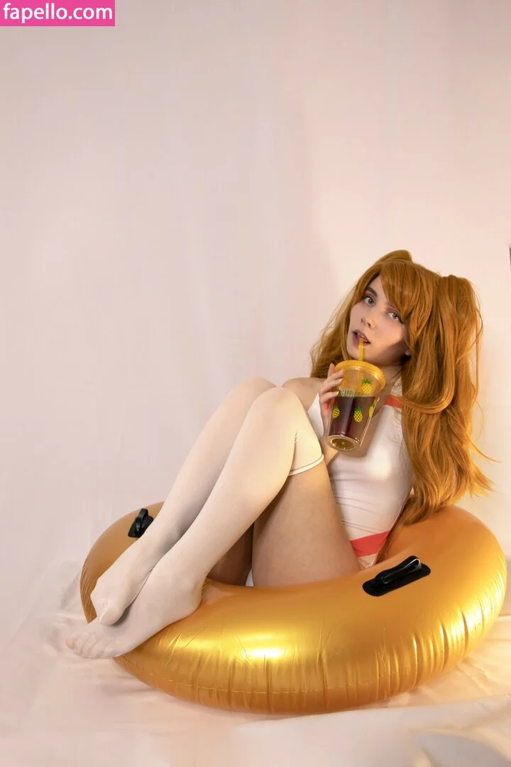 k0lenochka Onlyfans Photo Gallery 