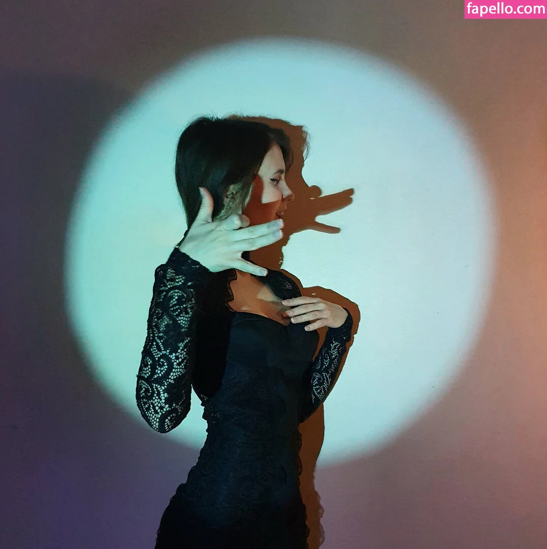 k0lenochka Onlyfans Photo Gallery 