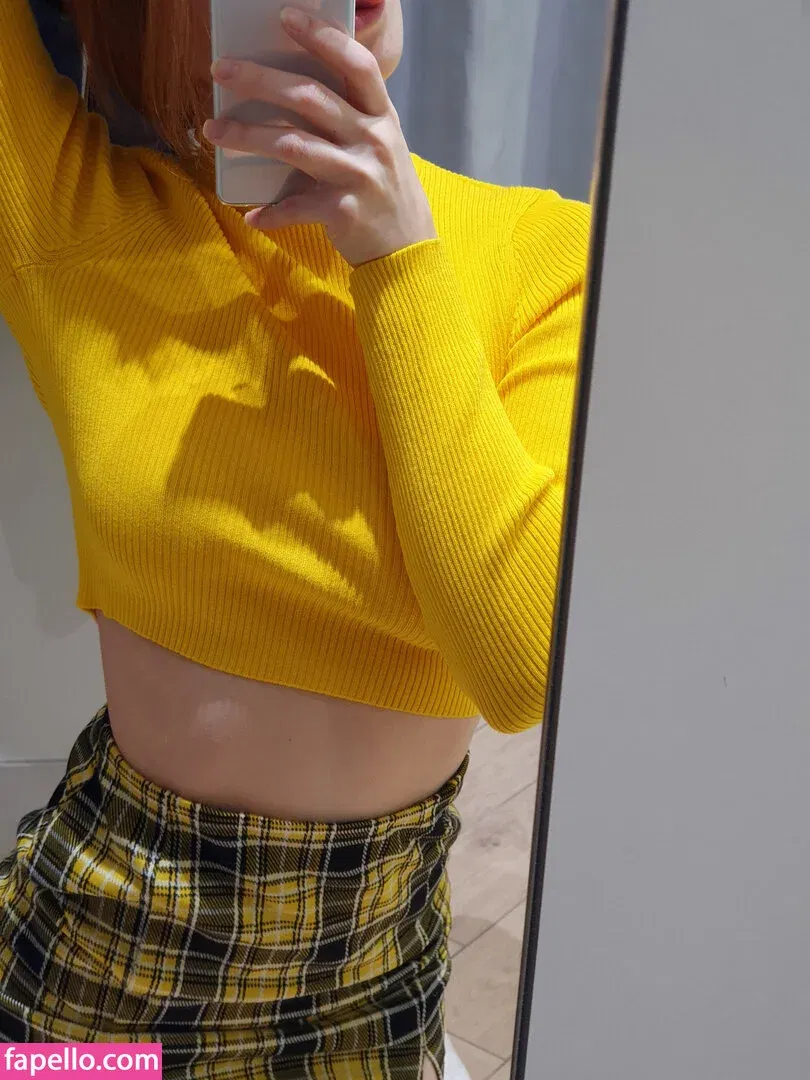 k0lenochka Onlyfans Photo Gallery 