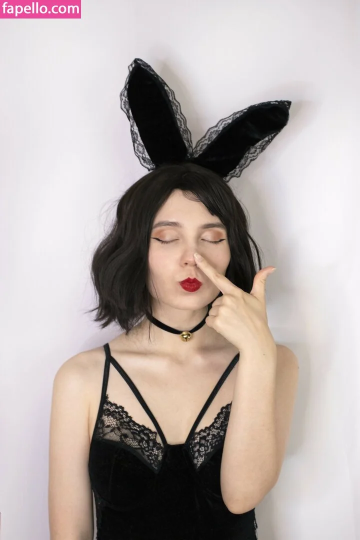 k0lenochka Onlyfans Photo Gallery 