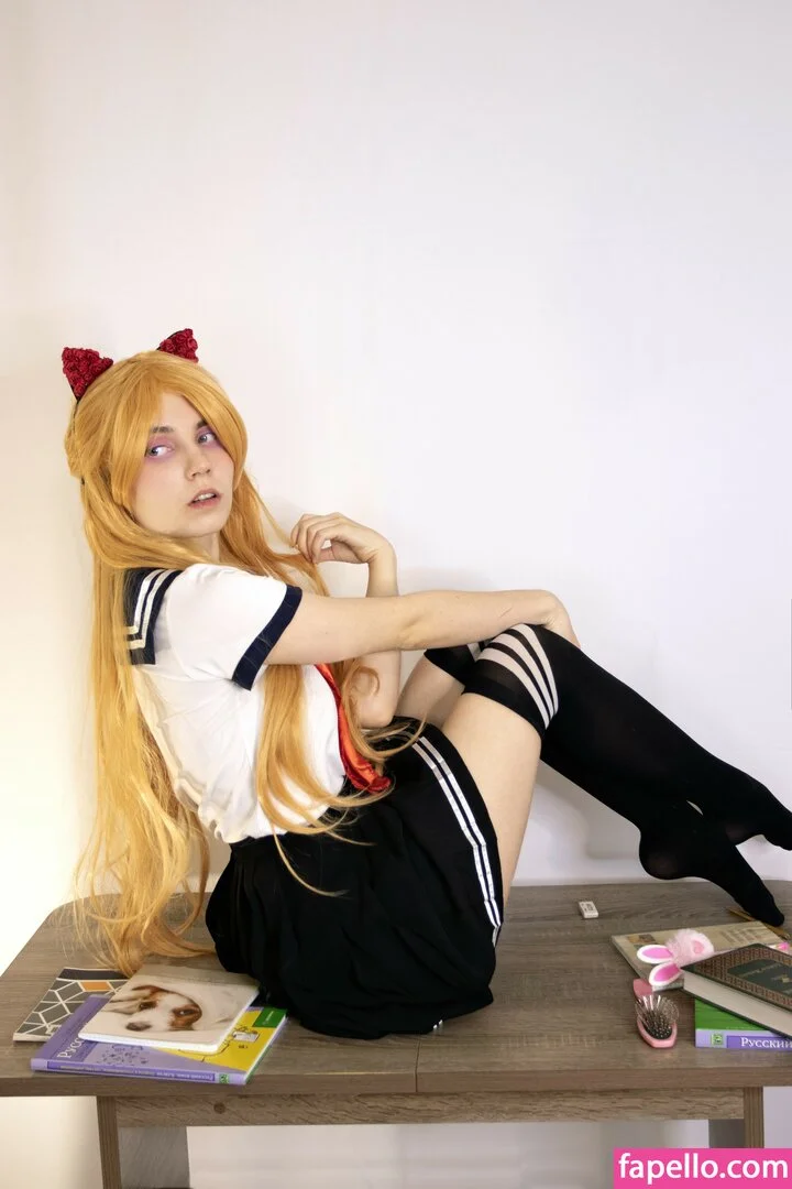 k0lenochka Onlyfans Photo Gallery 