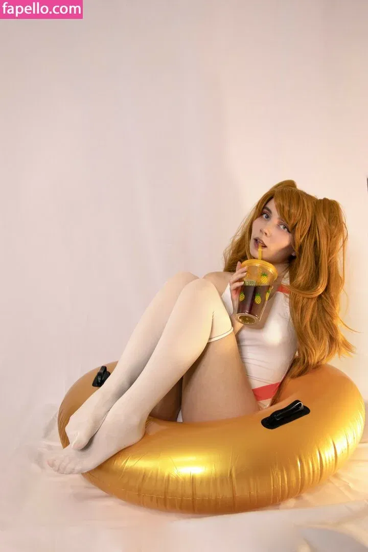 k0lenochka Onlyfans Photo Gallery 