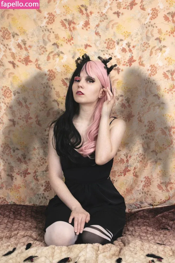 k0lenochka Onlyfans Photo Gallery 