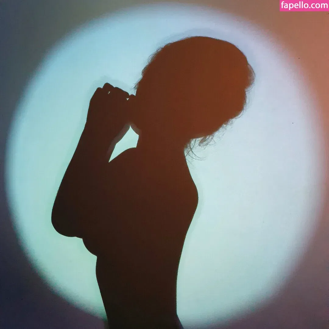 k0lenochka Onlyfans Photo Gallery 