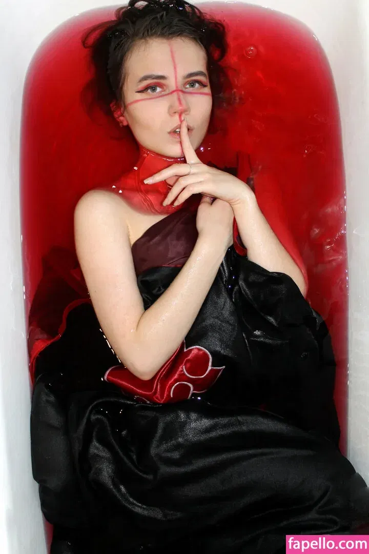 k0lenochka Onlyfans Photo Gallery 