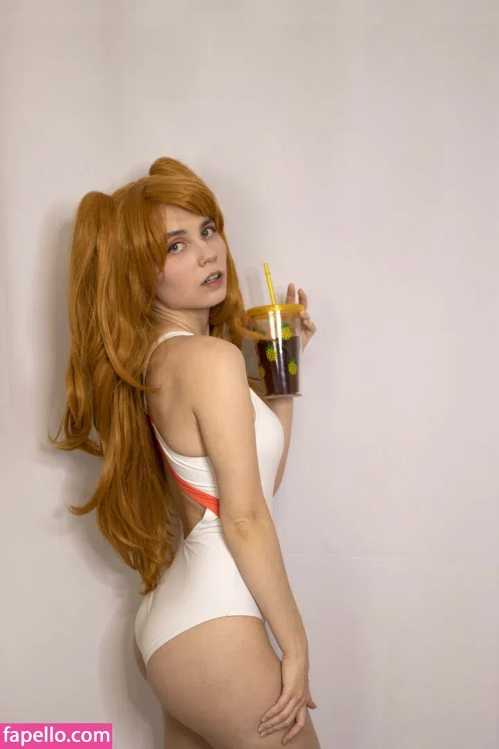 k0lenochka Onlyfans Photo Gallery 