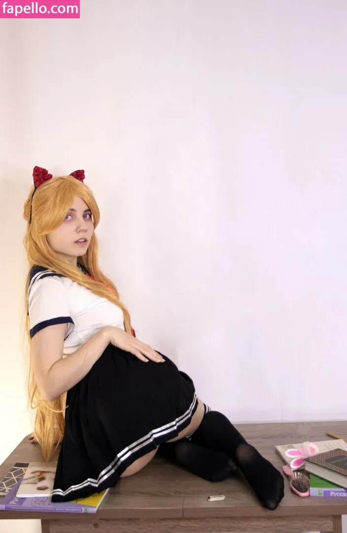 k0lenochka Onlyfans Photo Gallery 