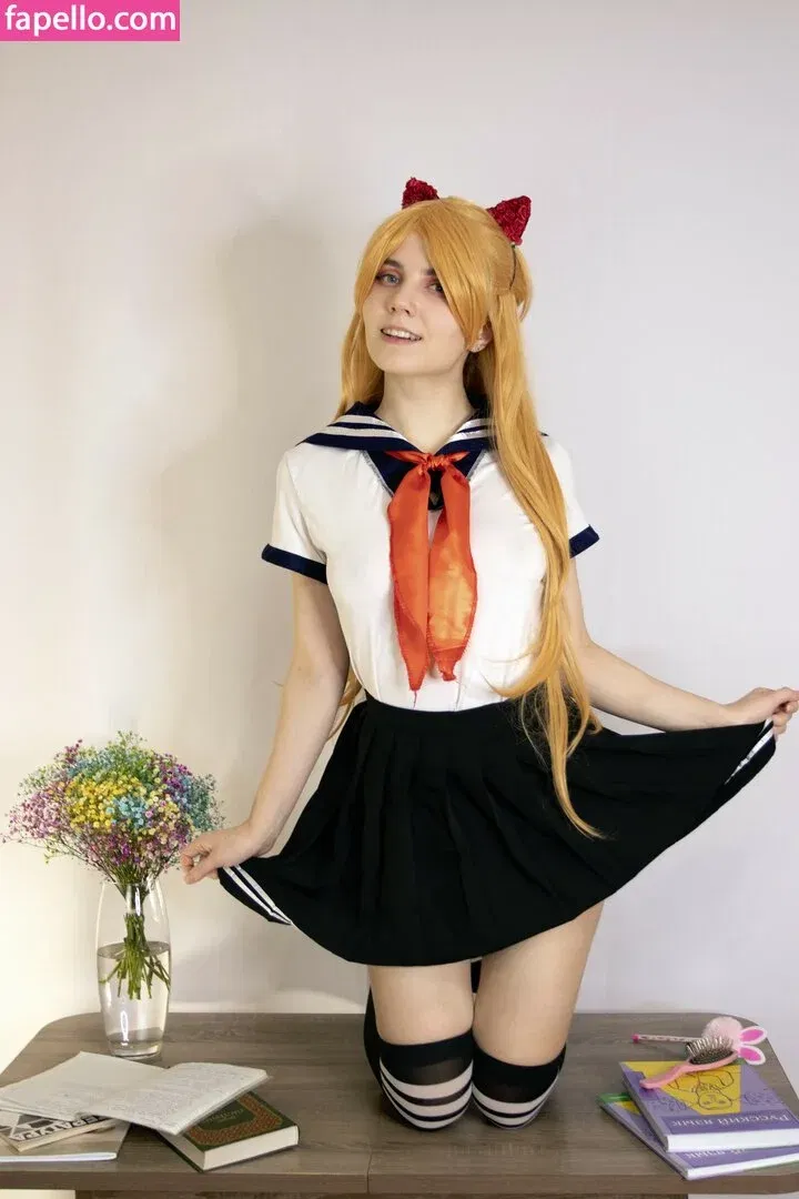 k0lenochka Onlyfans Photo Gallery 