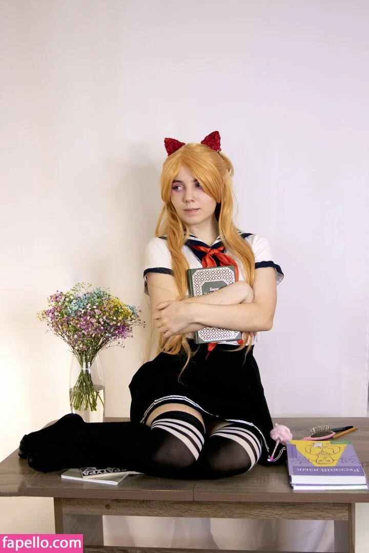 k0lenochka Onlyfans Photo Gallery 