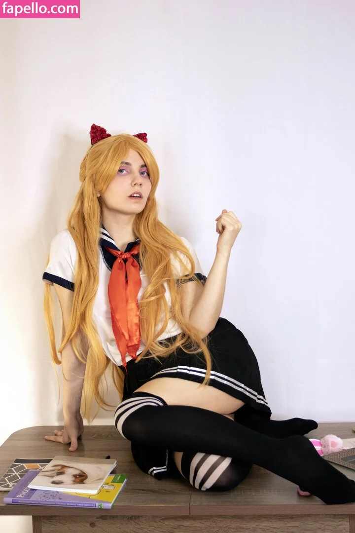 k0lenochka Onlyfans Photo Gallery 