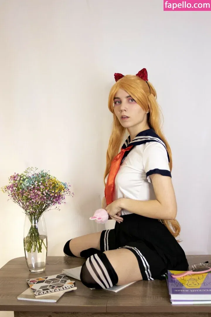 k0lenochka Onlyfans Photo Gallery 