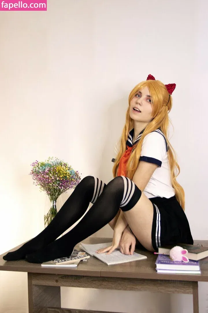 k0lenochka Onlyfans Photo Gallery 