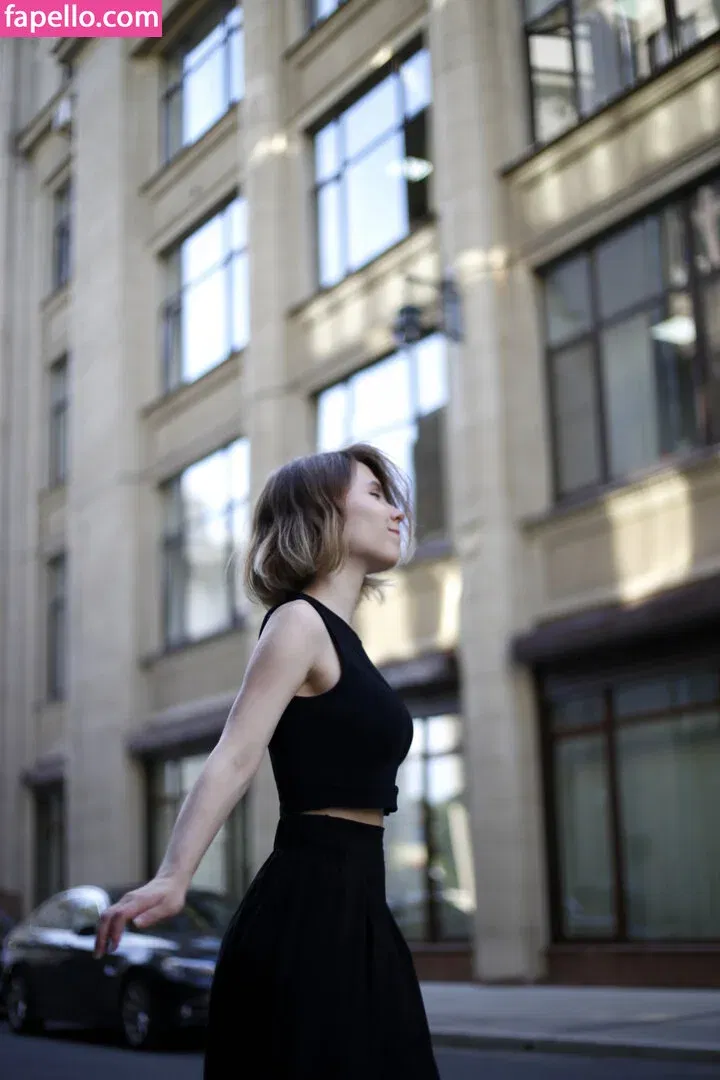 k0lenochka Onlyfans Photo Gallery 