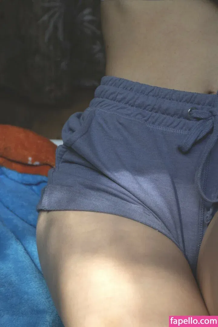 k0lenochka Onlyfans Photo Gallery 