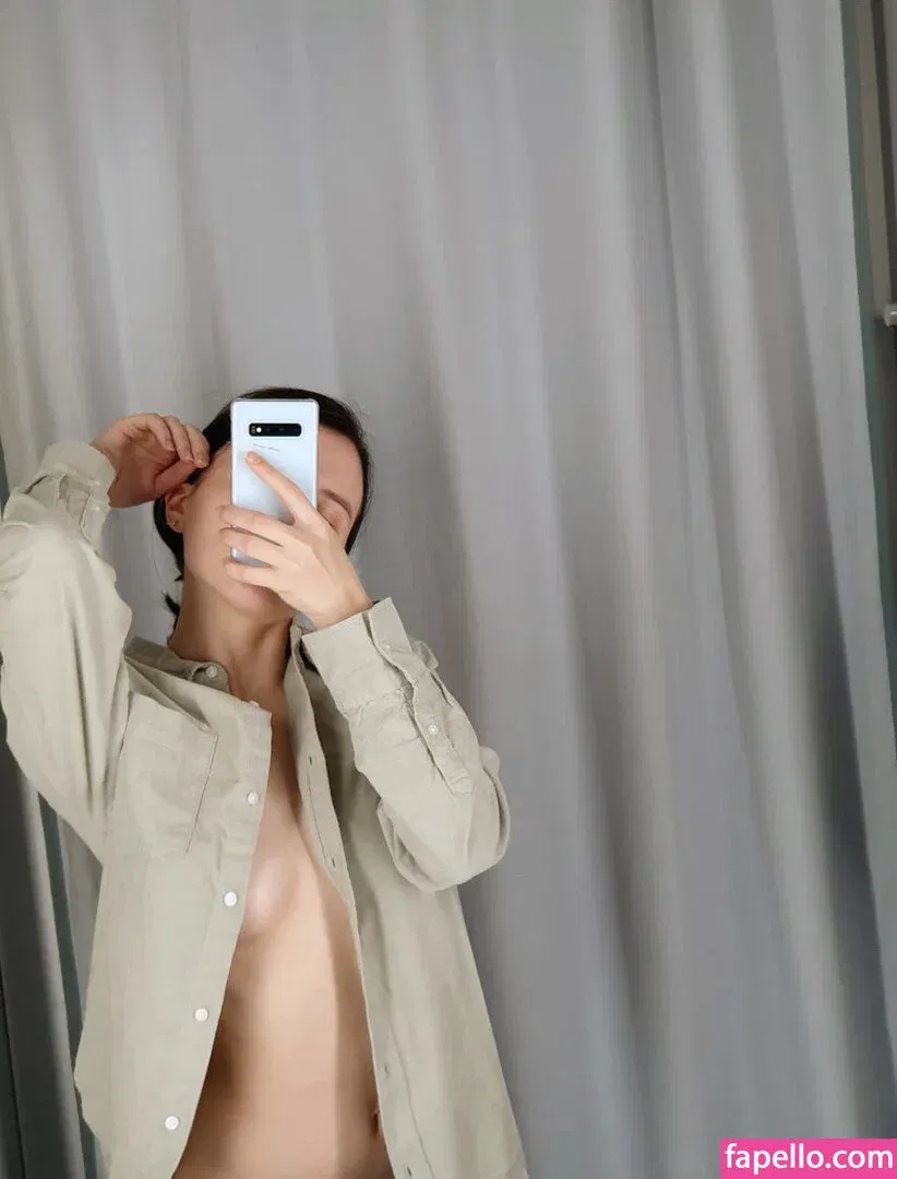 k0lenochka Onlyfans Photo Gallery 