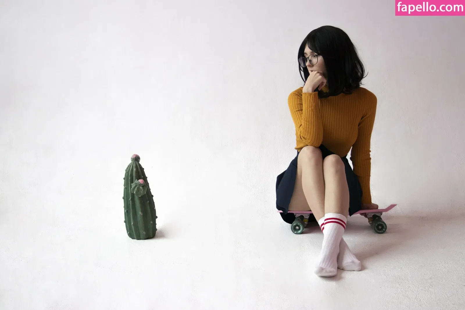 k0lenochka Onlyfans Photo Gallery 